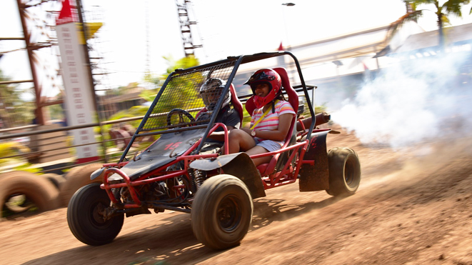 Drive a buggy on the India’s first permanent dirt track at Della